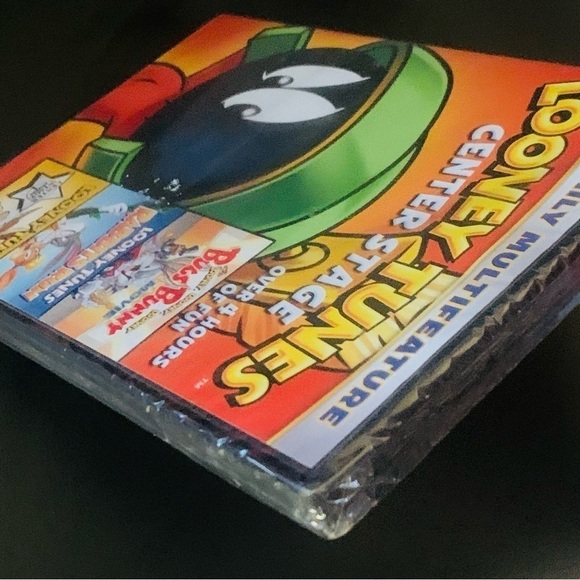 Looney Tunes Center Stage Triple Feature DVD Bugs Bunny, Marvin NEW SEALED - Picture 3 of 3